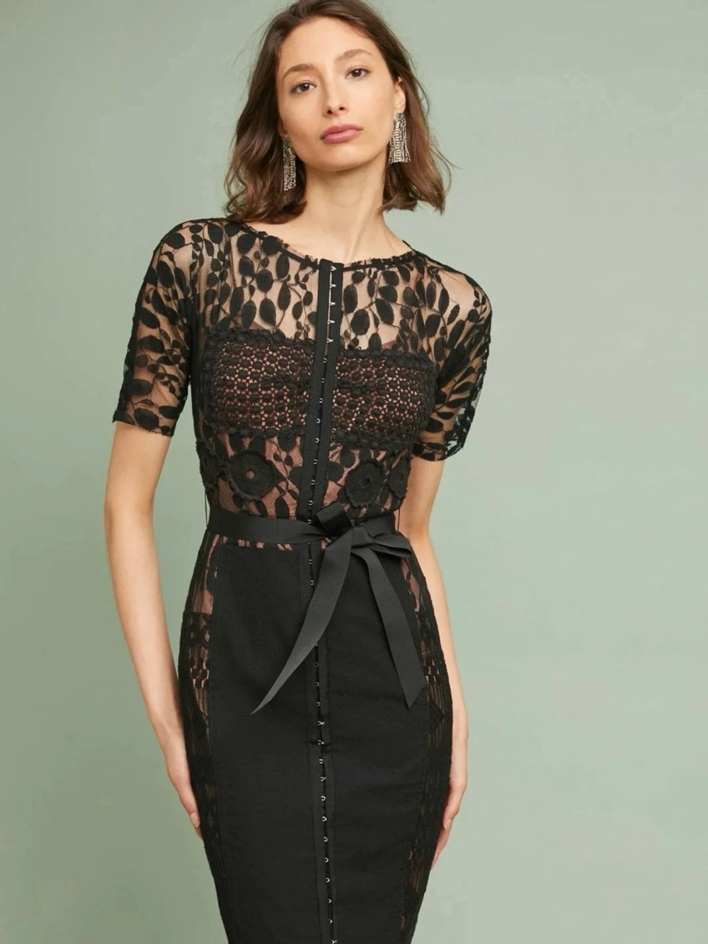 Bryon Lars Exquisite Black Lace Overlay Sheath Dress with Ribbon Waist; Size 0